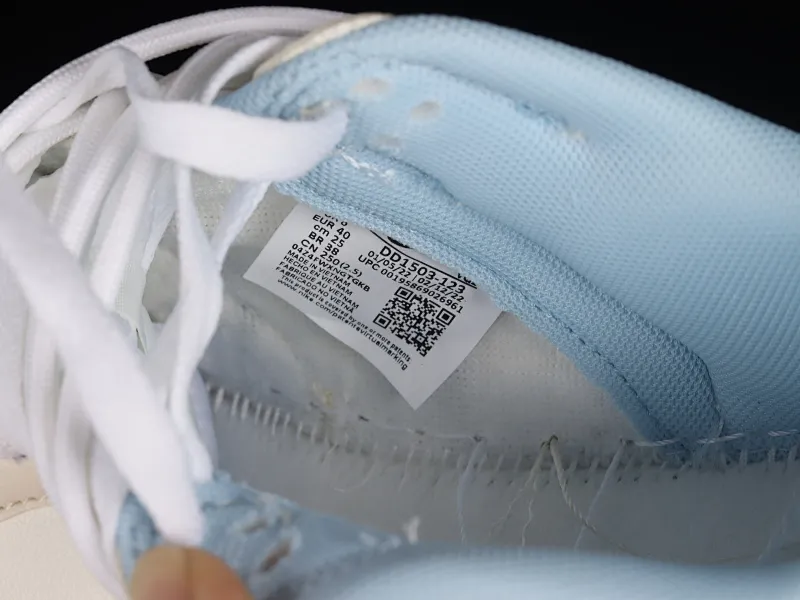 All Categories Nk SB Dunk Series Nk SB Dunk Low Low-top Sneakers Nk Dunk Low Summer Feeling Sea Salt Milk Ice Customized Deconstructed Strap Casual Sneakers DD1503-123